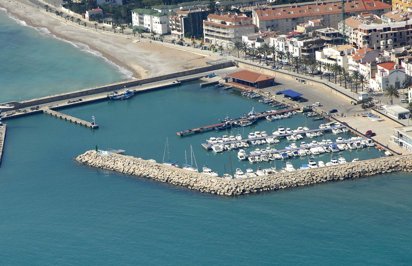 6 x 2.5 Meter Ligplaats CN Cases d'Alcanar Jachthaven Te Koop