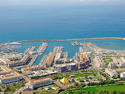 Club de Mar AlmerÃa Jachthaven - Ligplaatsen jachthaven Club de Mar AlmerÃa Jachthaven - Ligplaatsen jachthaven