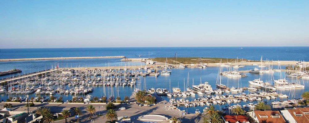 Jachthaven di Pescara - Ligplaatsen jachthaven Jachthaven di Pescara - Ligplaatsen jachthaven