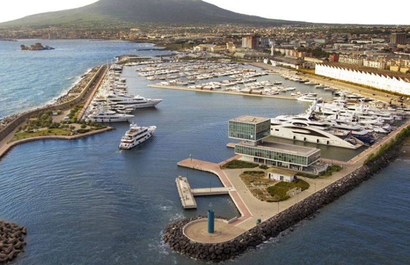 Jachthaven di Stabia - Ligplaatsen jachthaven Jachthaven di Stabia - Ligplaatsen jachthaven